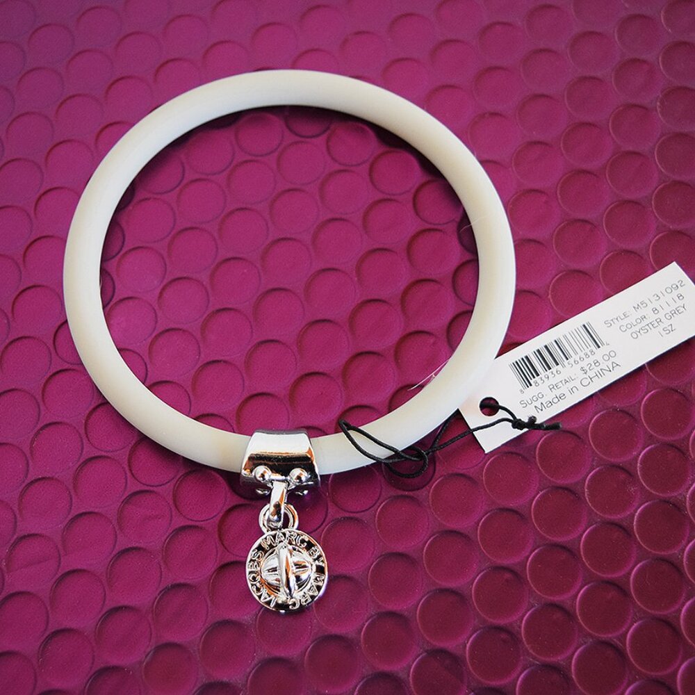 Marc Jacobs Charm Rubber Bracelet in Oyster Grey